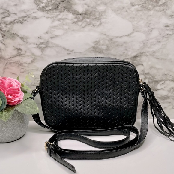 🌸Summer & Rose Delilah Crossbody Bag - Black🌸 - Picture 4 of 10